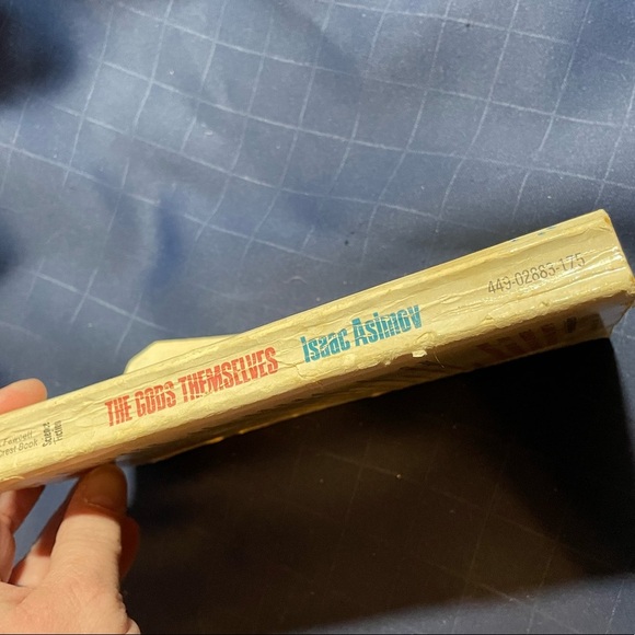 VTG 1973 Isaac Asimov ‘The Gods Themselves’ mass market paperback Sci-Fi novel - Picture 2 of 4